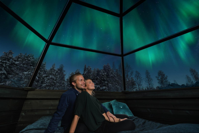 Auroras en Iglús de Cristal de Laponia